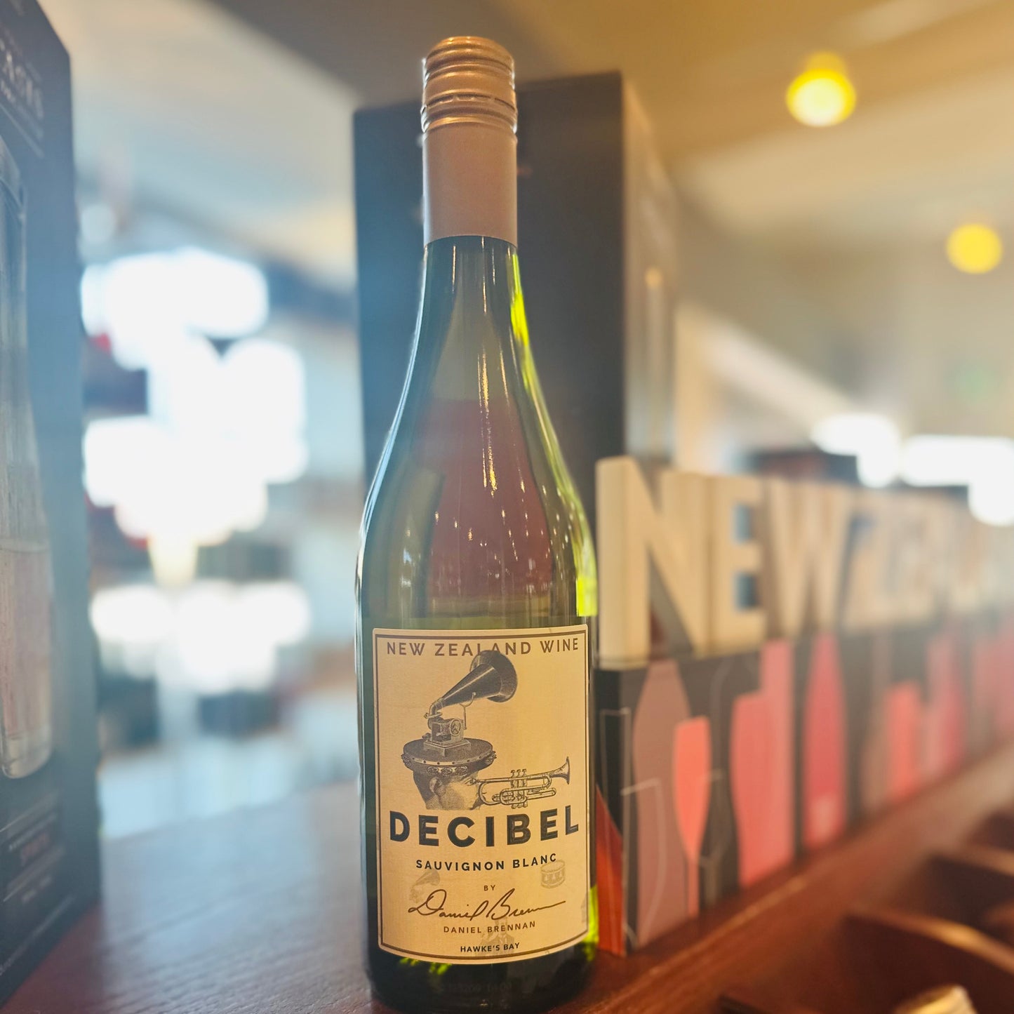 DECIBEL SAUVIGNON BLANC