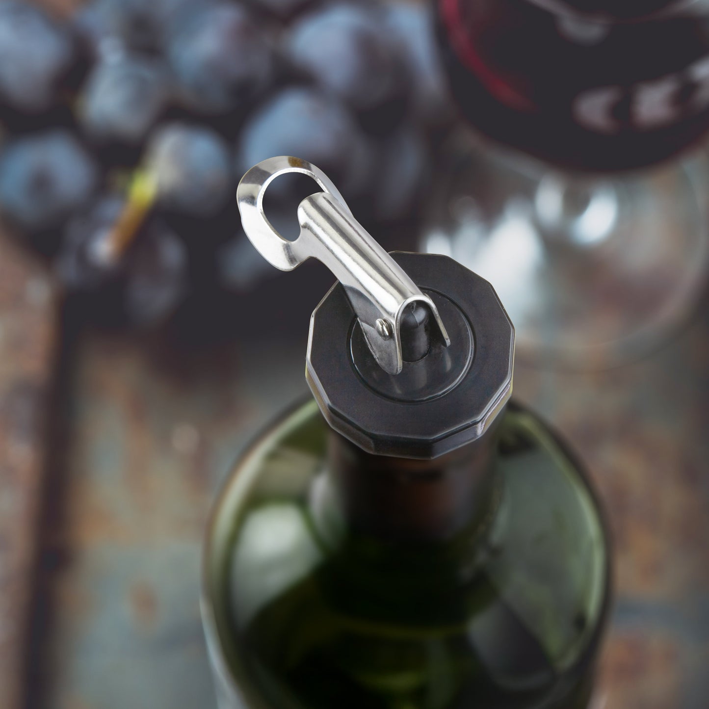 FINAL TOUCH LEVER BOTTLE STOPPERS