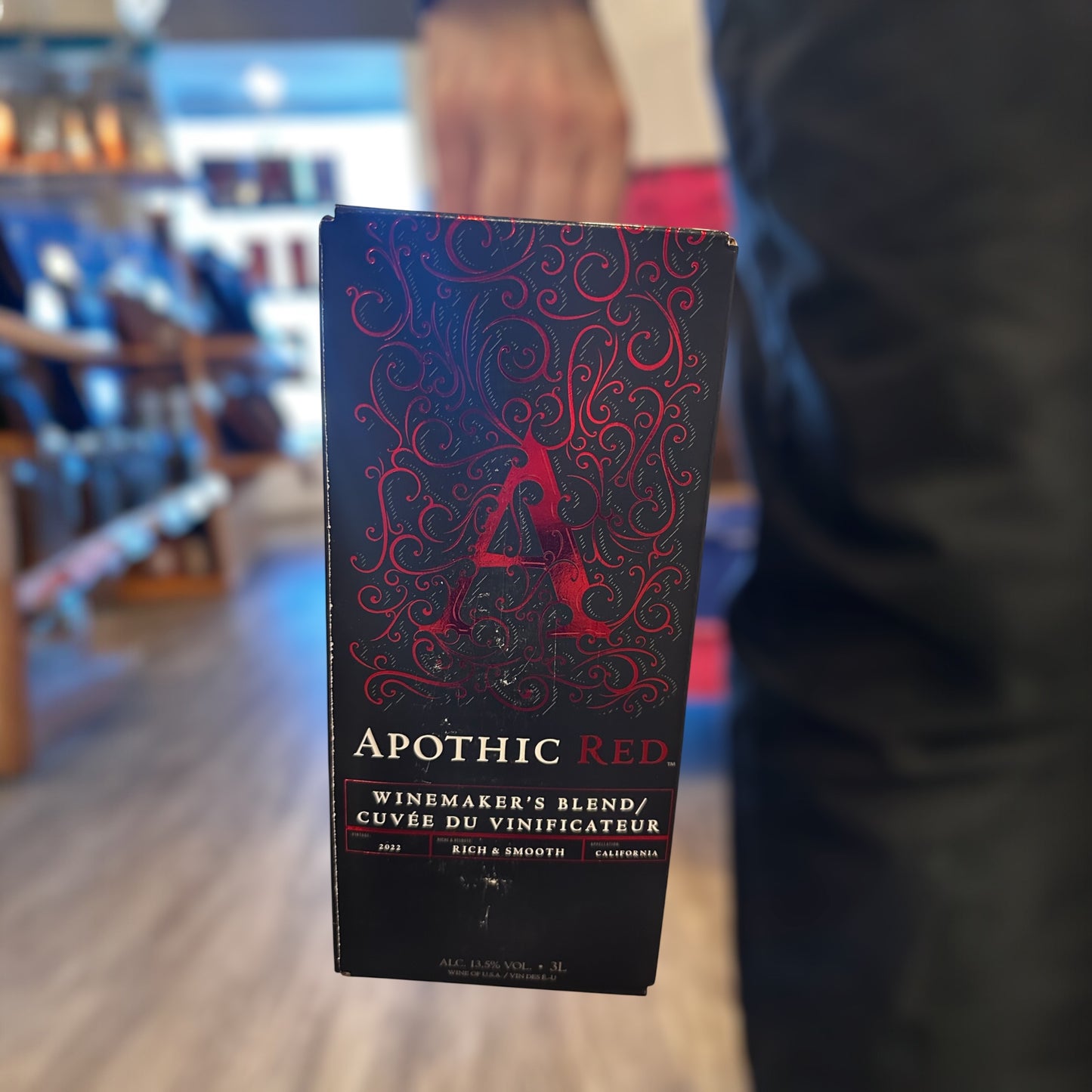APOTHIC RED