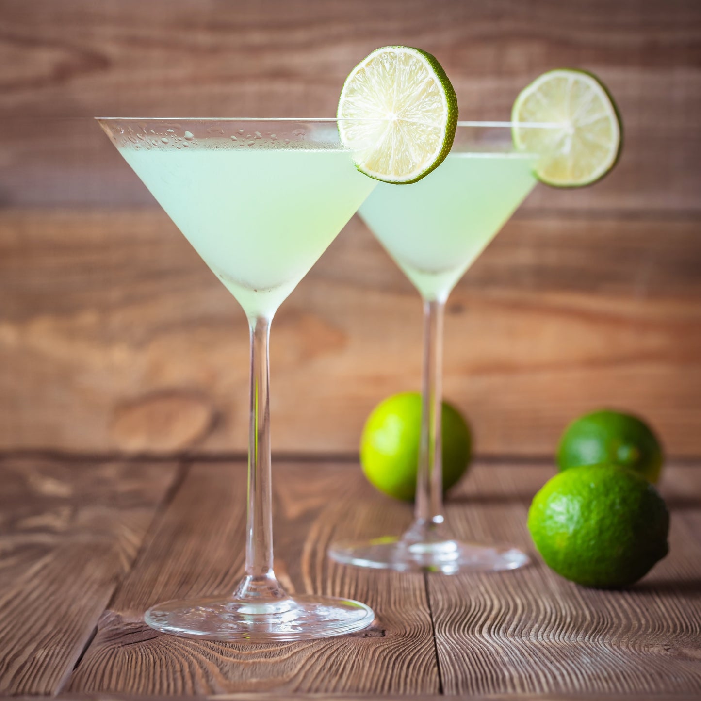 FINAL TOUCH CRYSTAL MARTINI GLASSES