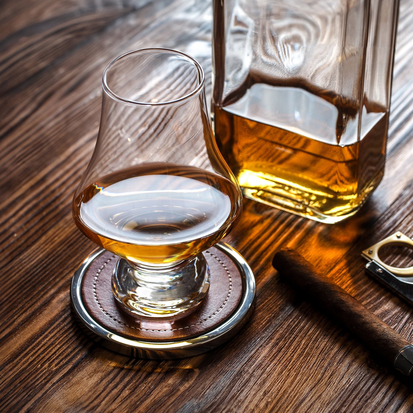 FINAL TOUCH WHISKEY TASTING GLASSES