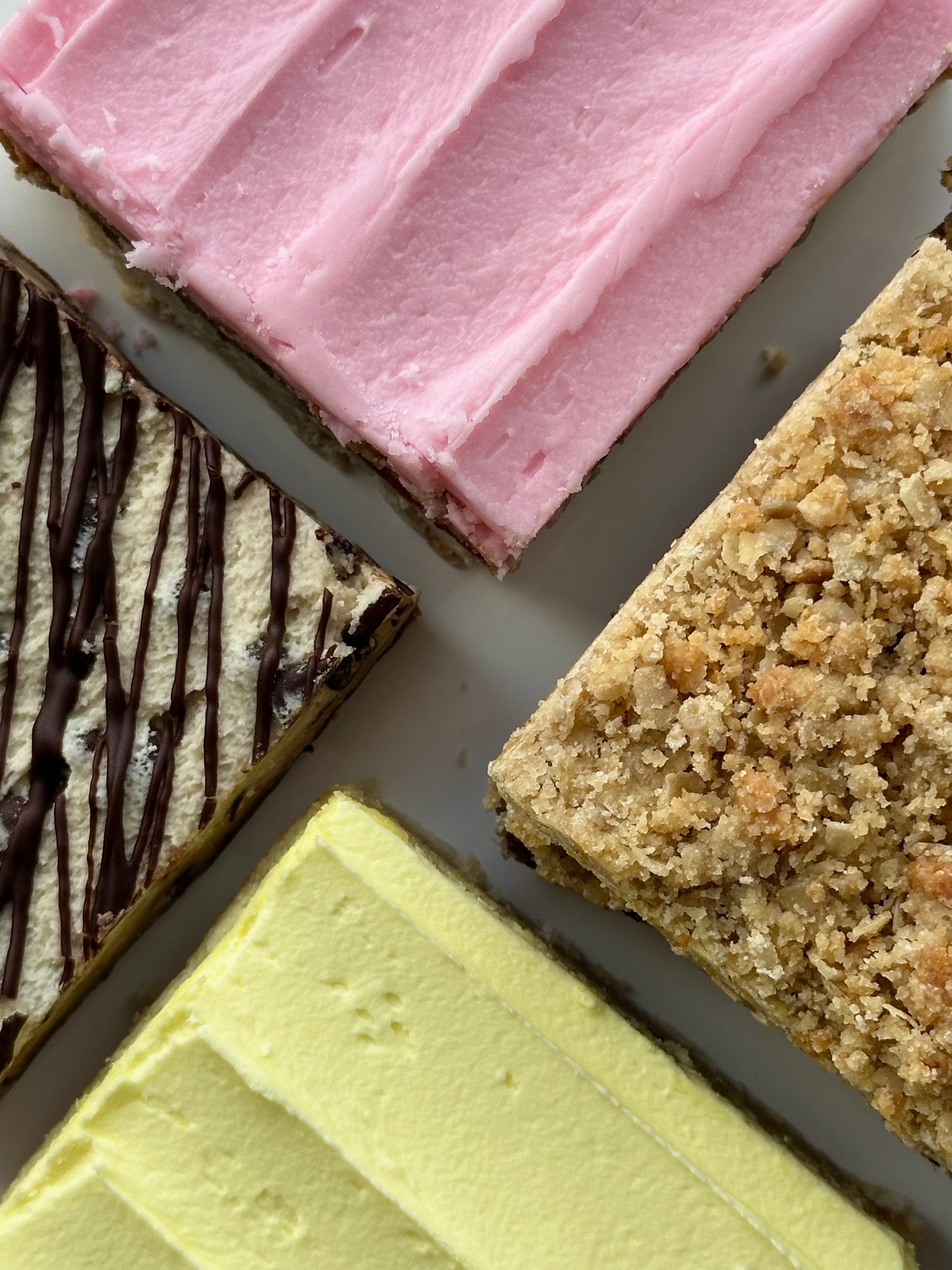 4 Assorted Dessert Slice & 2 Bottles of Wine