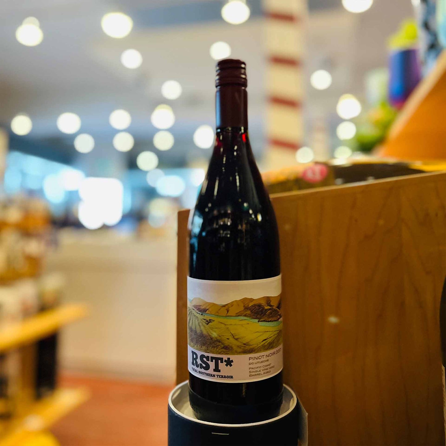 ECHEVERRIA RST PINOT NOIR