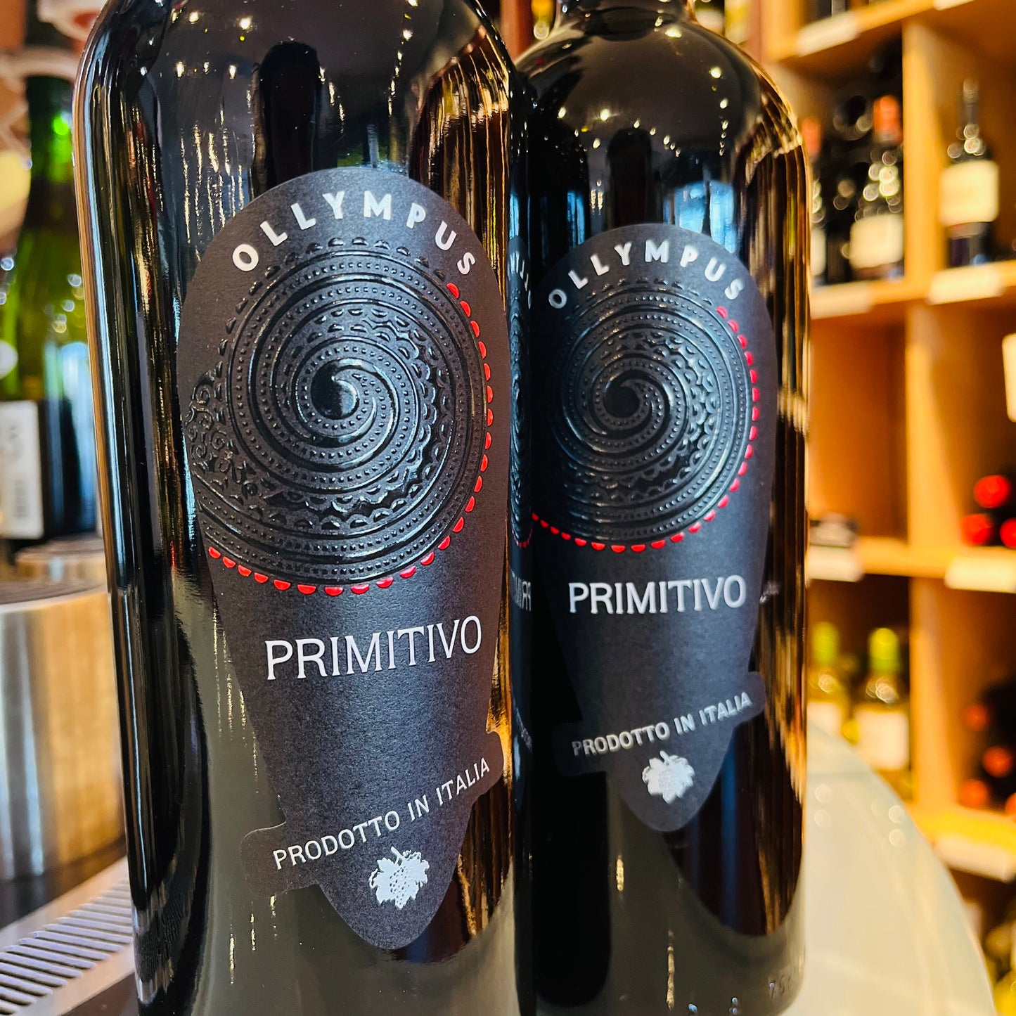 OLLYMPUS PRIMITIVO