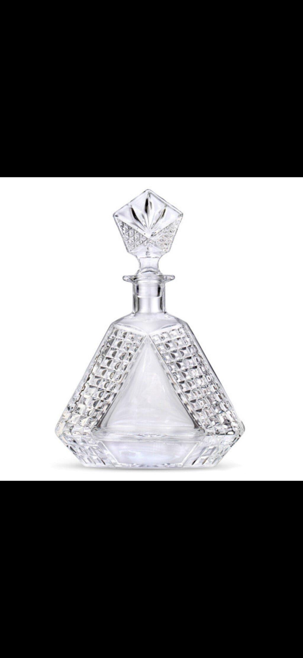 CAPTAIN TRIANGULAR WHISKY DECANTER
