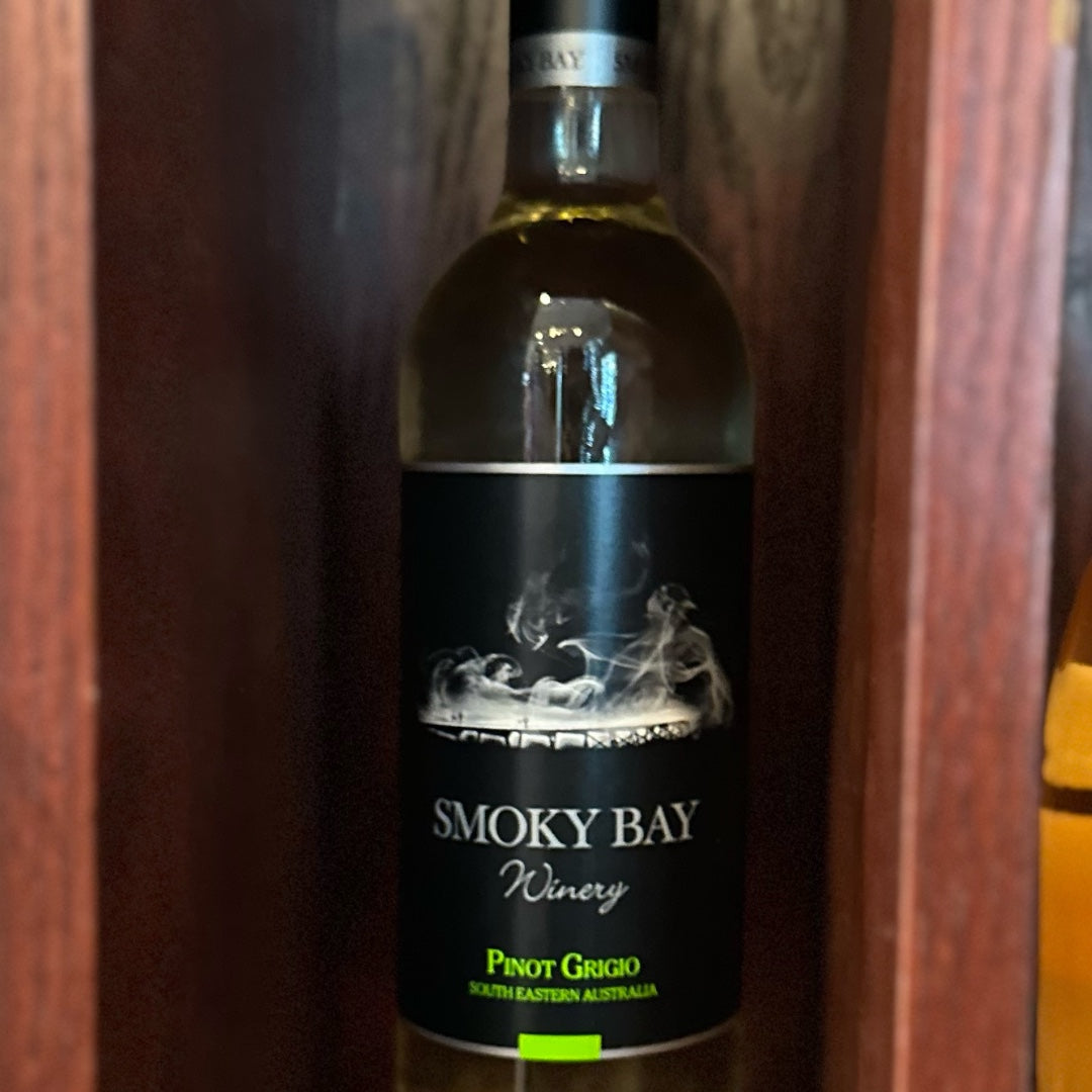 SMOKY BAY PINOT GRIGIO